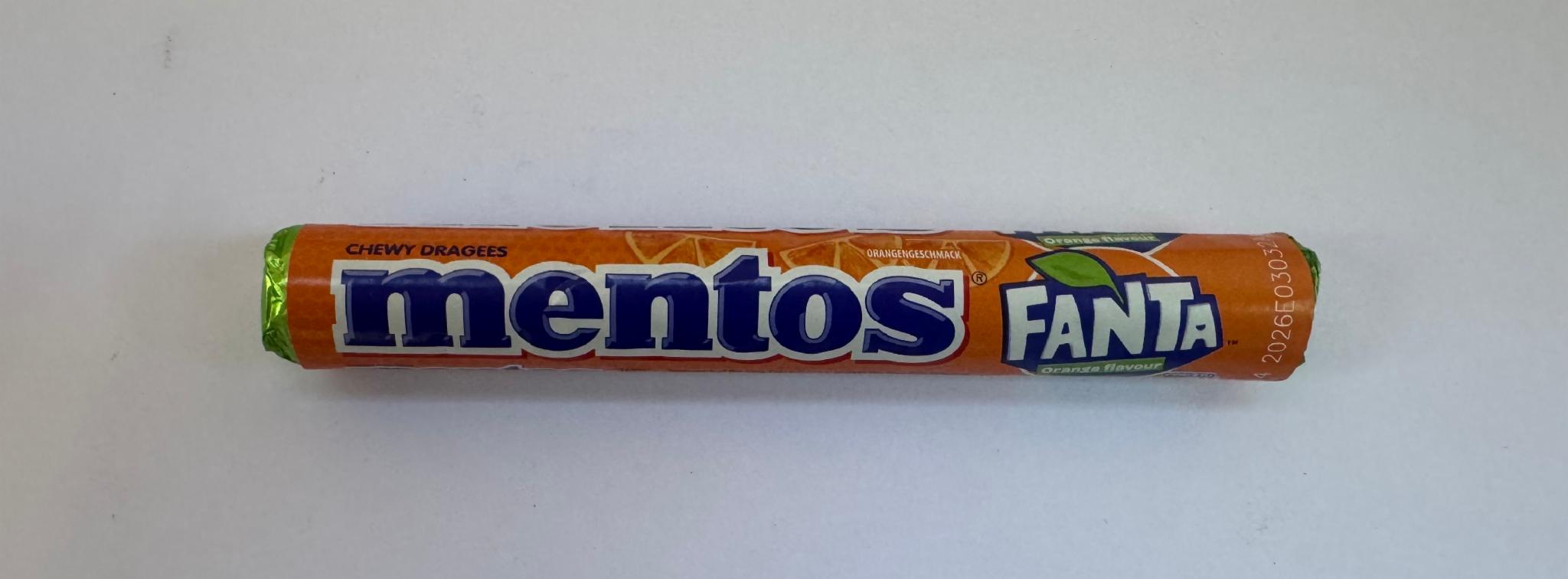 Жувальні цукерки Mentos Fanta Orange 37g