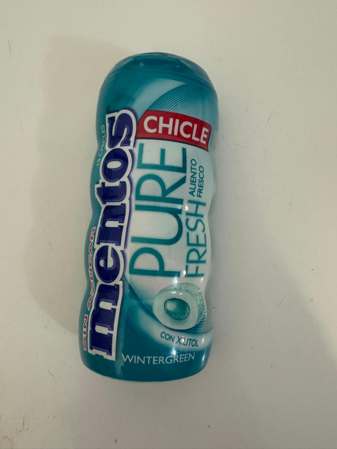 Жувальна гумка Mentos Pure Fresh М'ята з екстрактом зеленого чаю 56 гр