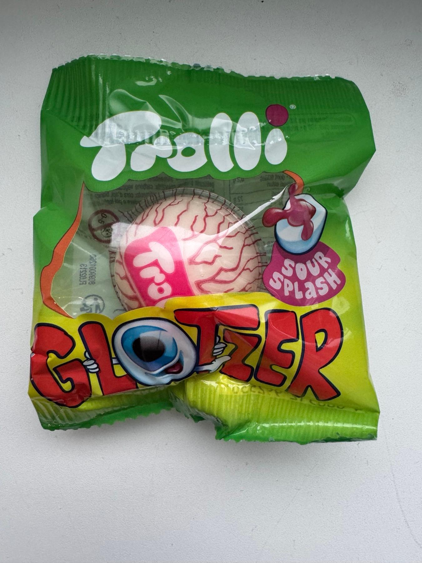 Цукерка желейна Trolli очі в окремій упаковці 18,8 гр